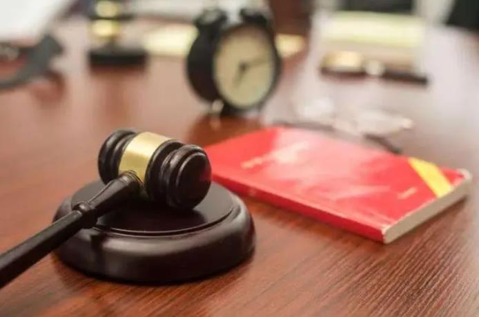 不配合征地拆迁就活该被“强拆”？这么干迟早会被法院判违法！