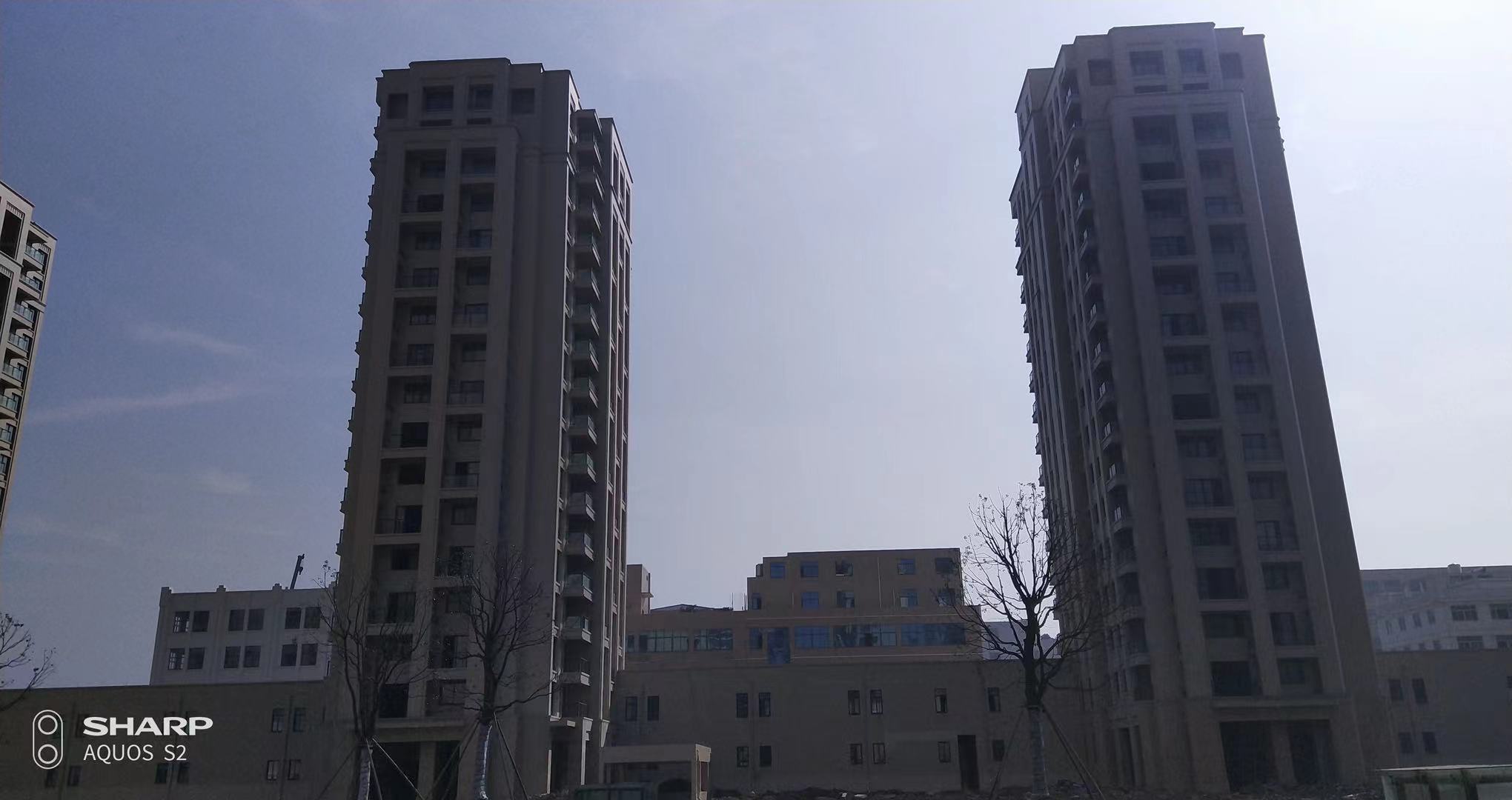 同一房屋买卖合同签订三份“阴阳合同”，法院如何认定效力？