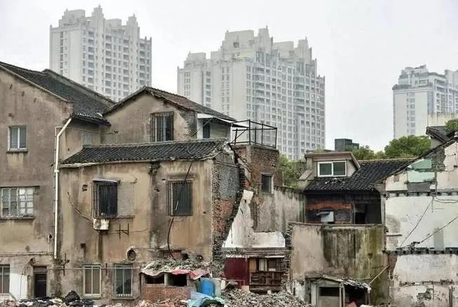 当房屋涉及历史遗留问题，如何拆？